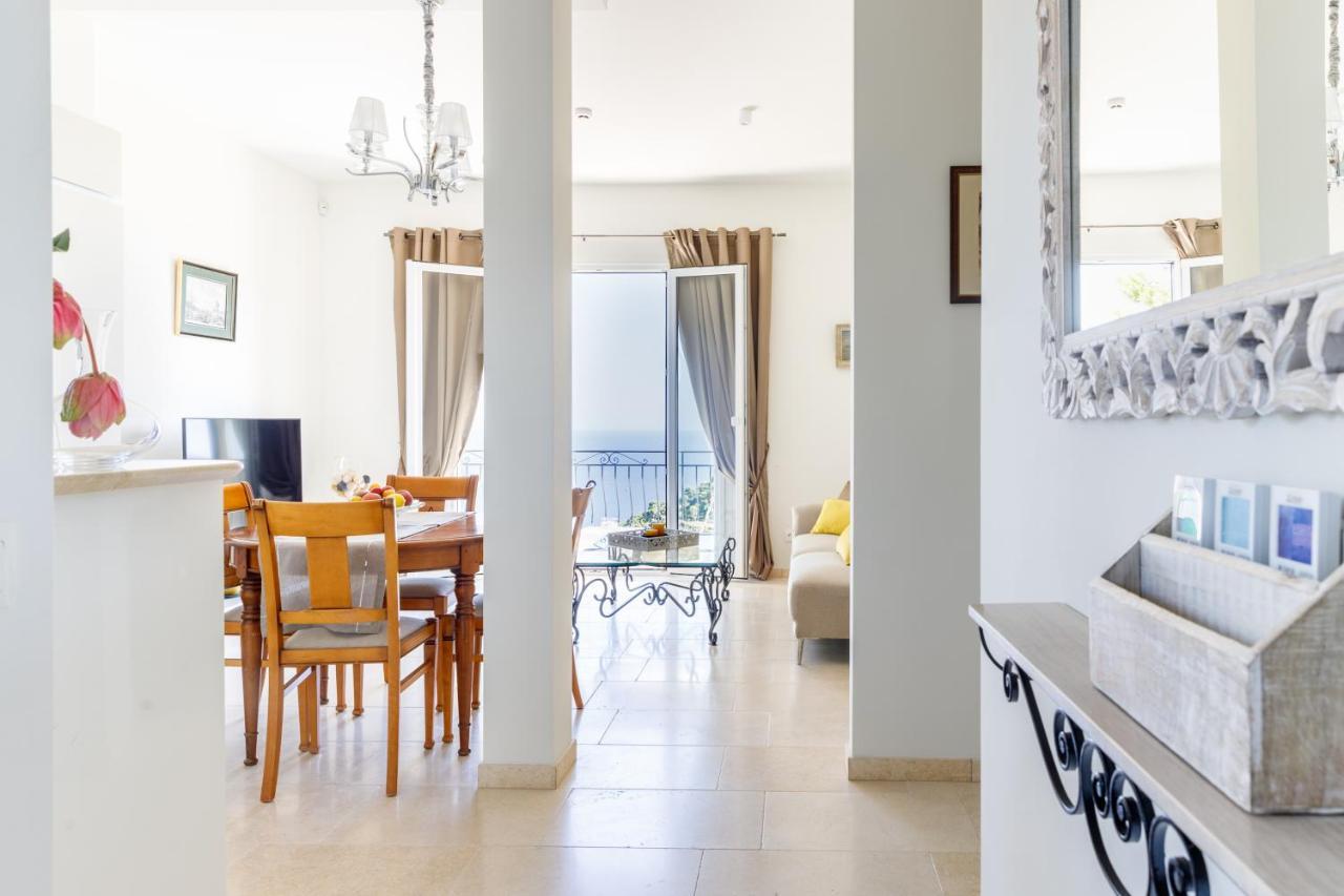 Sea View Apartment Between Nice And Monaco - 1 Villefranche-sur-Mer Bagian luar foto