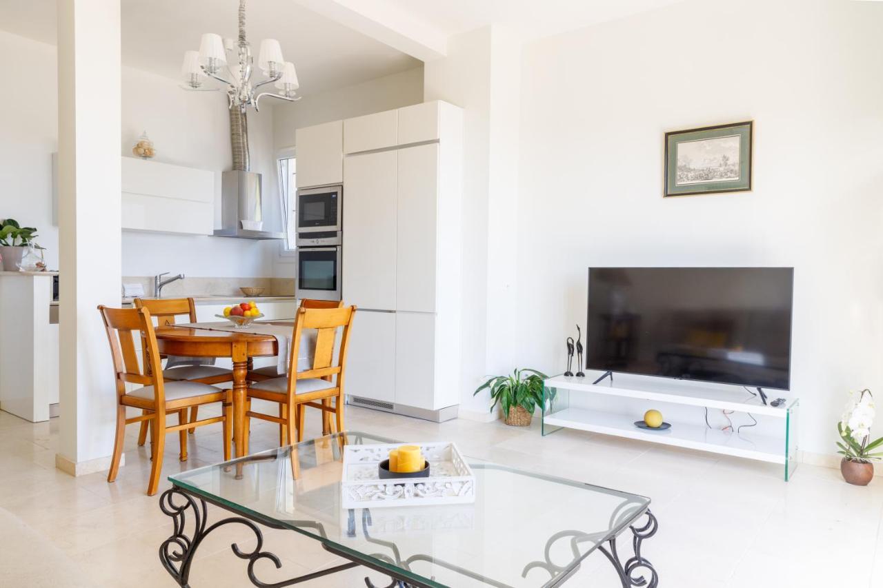 Sea View Apartment Between Nice And Monaco - 1 Villefranche-sur-Mer Bagian luar foto